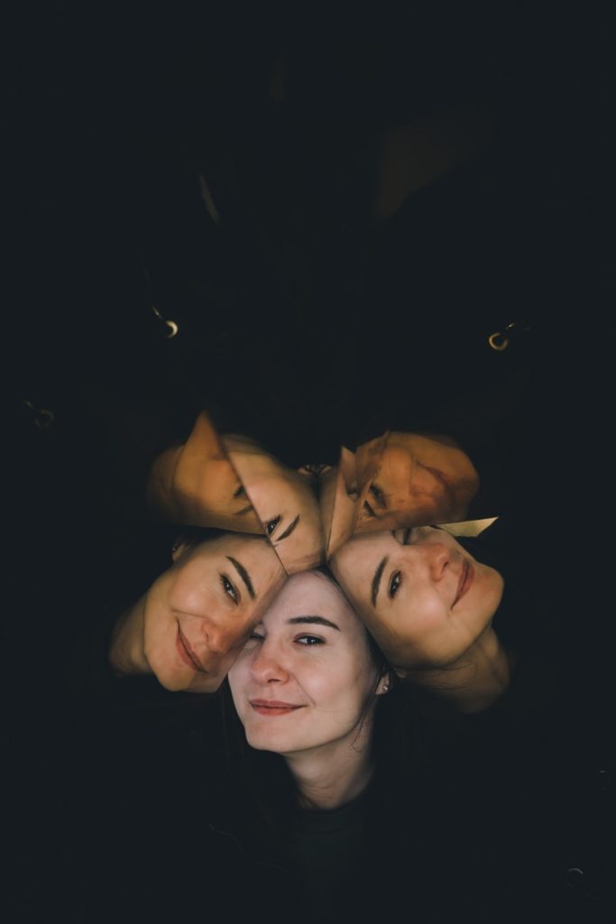 Faux-self